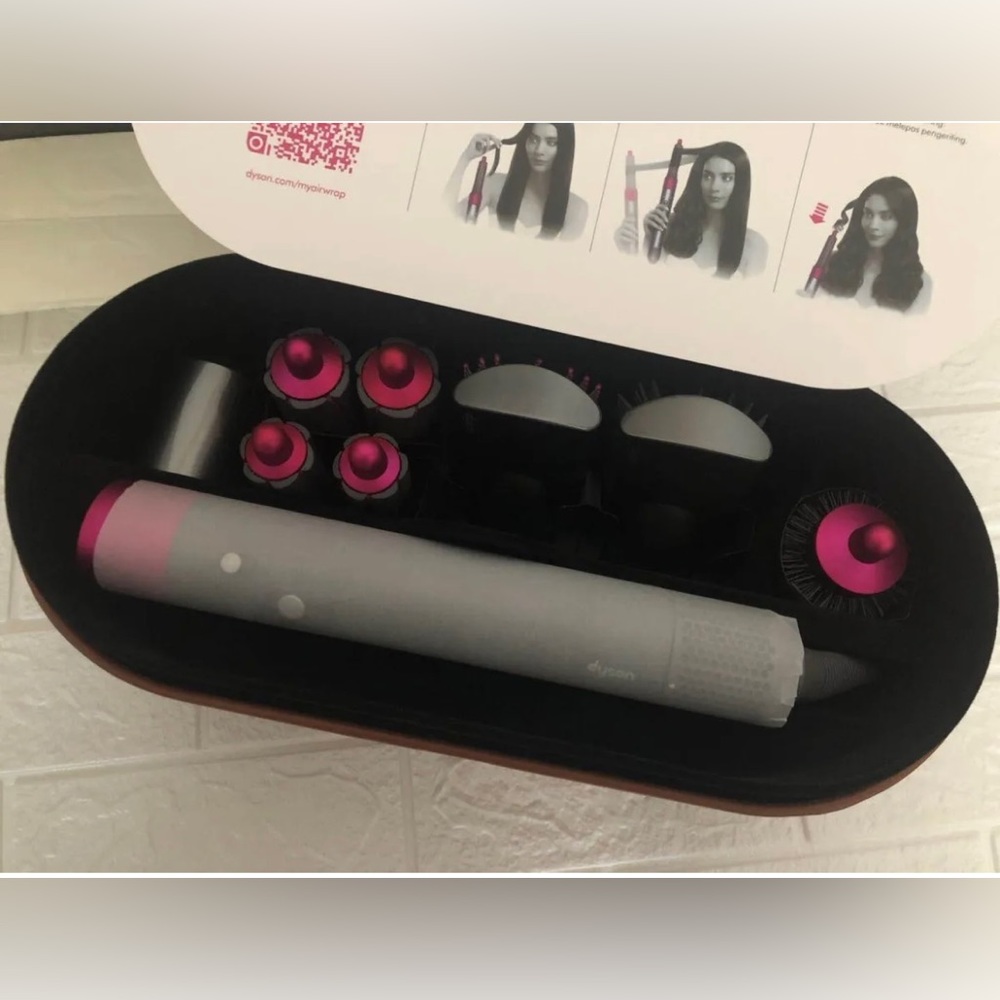 Dyson Airwrap Complete Styler Set
Straightener Curler All Hairstyles US standard